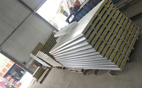 河南彩钢夹芯板