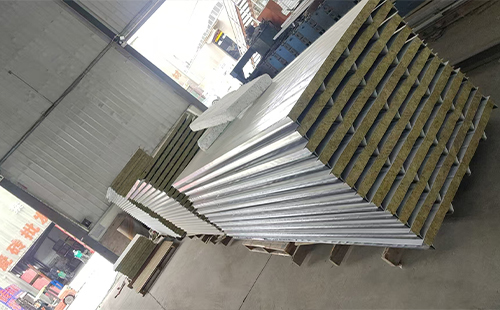 河南彩钢夹芯板安装常见问题与解决方案